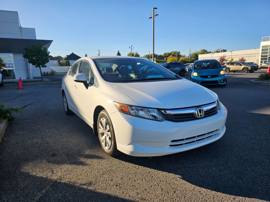 Honda Civic Sdn LX 2012 à Brossard, Québec - 4 - w1024h768px