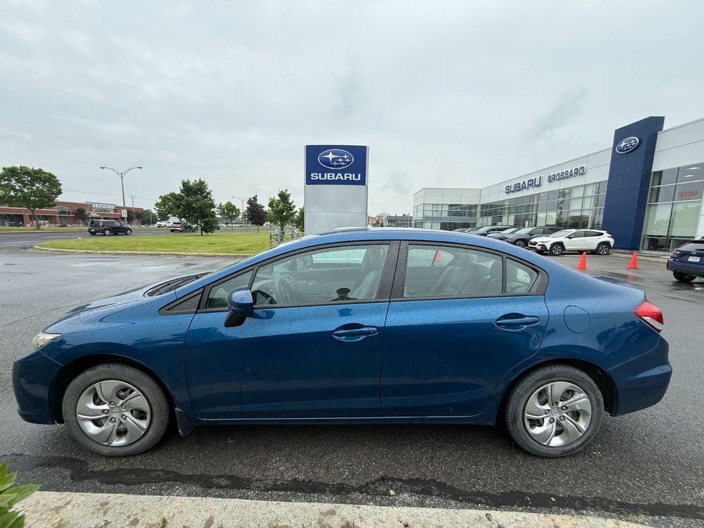 Honda Civic Sedan LX 2015 à Brossard, Québec - 2 - w1024h768px