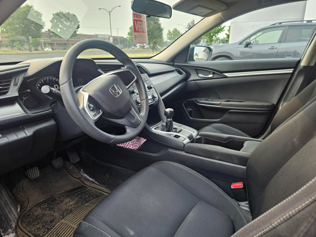 Honda Civic Sedan DX 2016 à Brossard, Québec - 9 - w1024h768px
