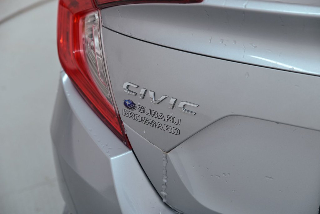 2019 Honda Civic Sedan LX in Brossard, Quebec - 7 - w1024h768px