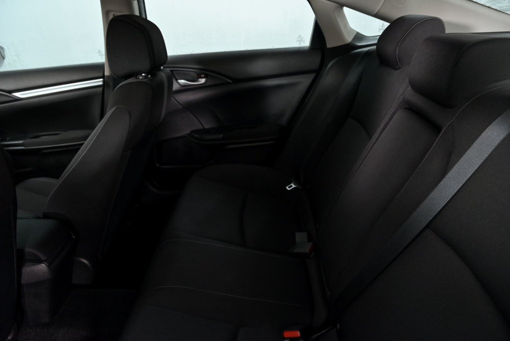 2019 Honda Civic Sedan LX in Brossard, Quebec - 22 - w1024h768px