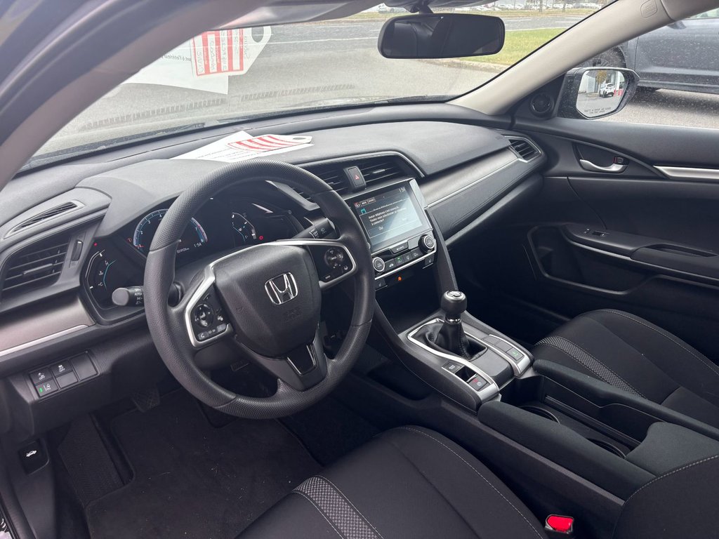 Honda Civic Sedan LX 2020 à Brossard, Québec - 4 - w1024h768px