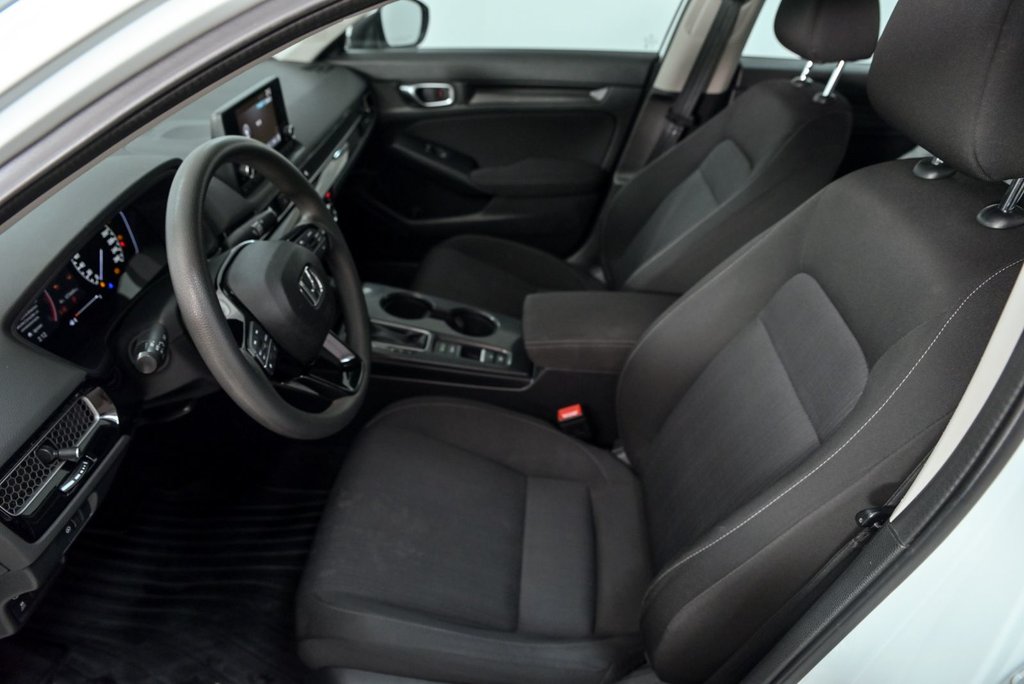 2023 Honda Civic Sedan LX in Brossard, Quebec - 9 - w1024h768px