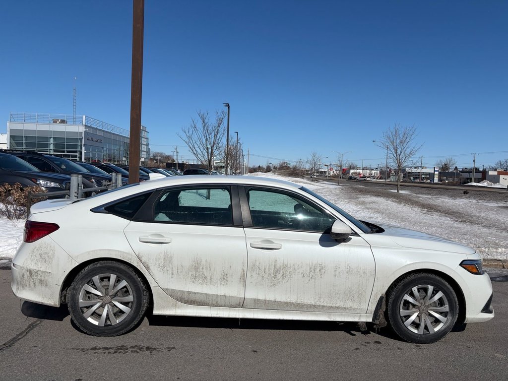 2023 Honda Civic Sedan LX in Brossard, Quebec - 8 - w1024h768px