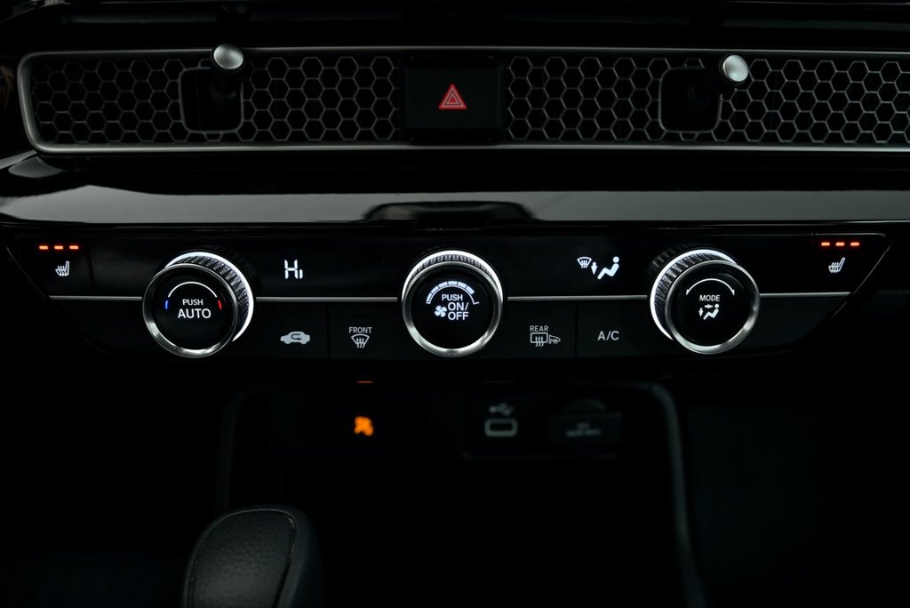 2023 Honda Civic Sedan LX in Brossard, Quebec - 16 - w1024h768px