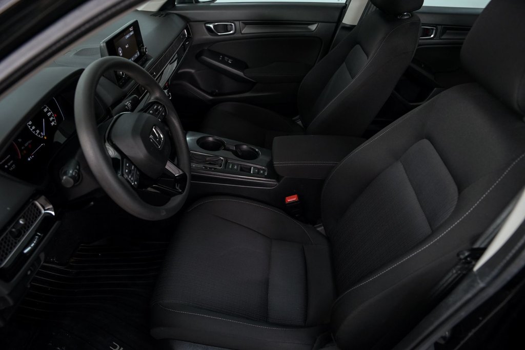 Honda Civic Sedan LX 2025 à Brossard, Québec - 9 - w1024h768px