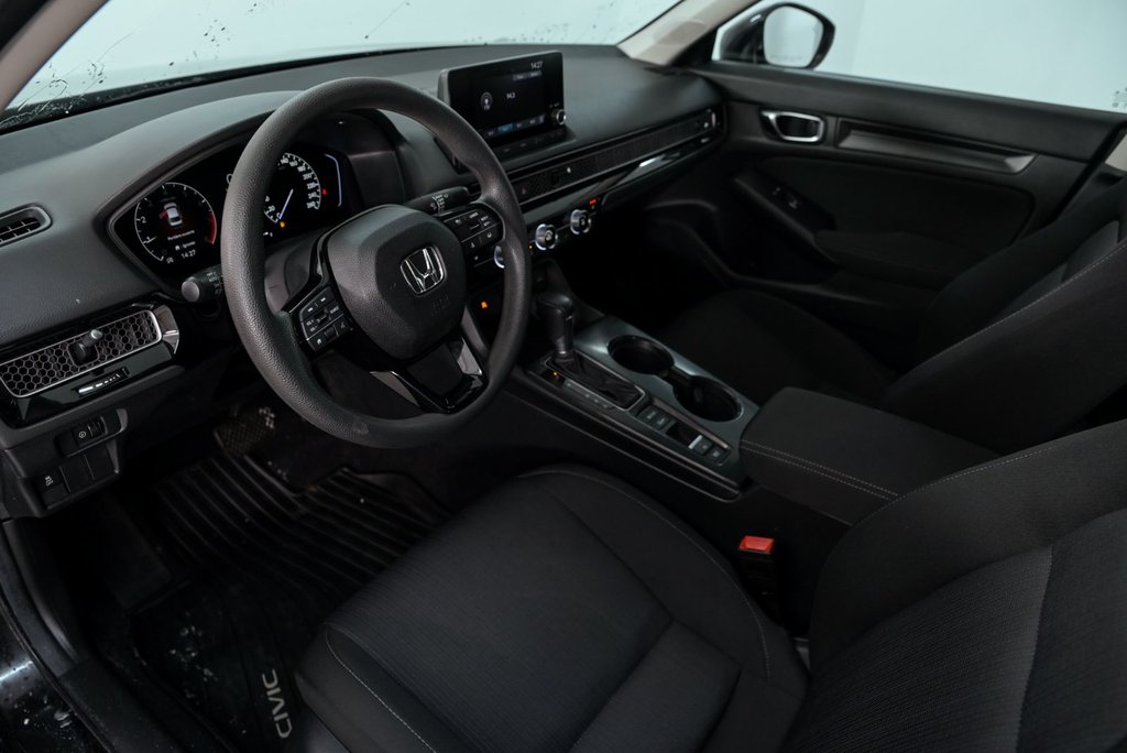 Honda Civic Sedan LX 2025 à Brossard, Québec - 11 - w1024h768px