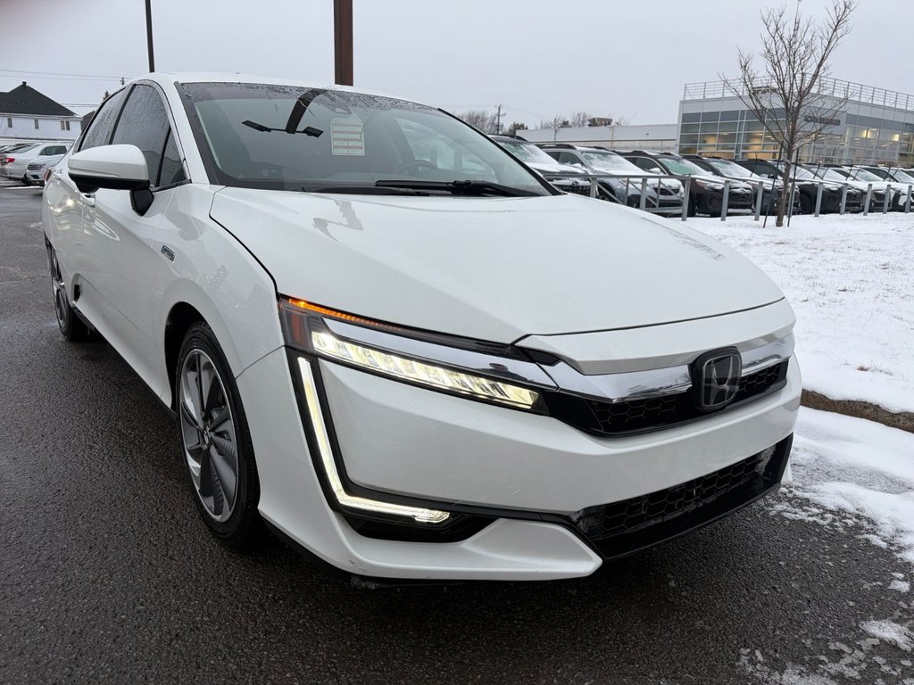 Honda Clarity Plug-In Hybrid Touring 2021 à Brossard, Québec - 3 - w1024h768px