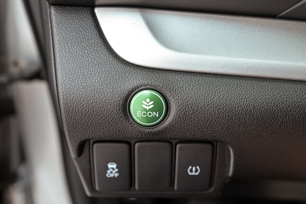 2014 Honda CR-V EX in Brossard, Quebec - 22 - w1024h768px