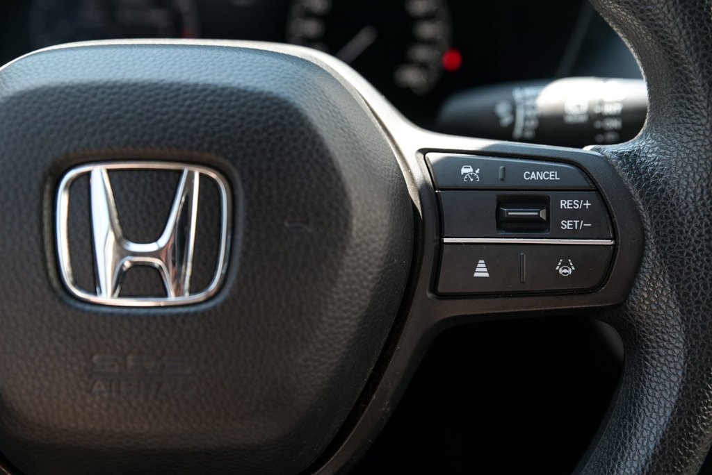 Honda HR-V LX 2023 à Brossard, Québec - 13 - w1024h768px