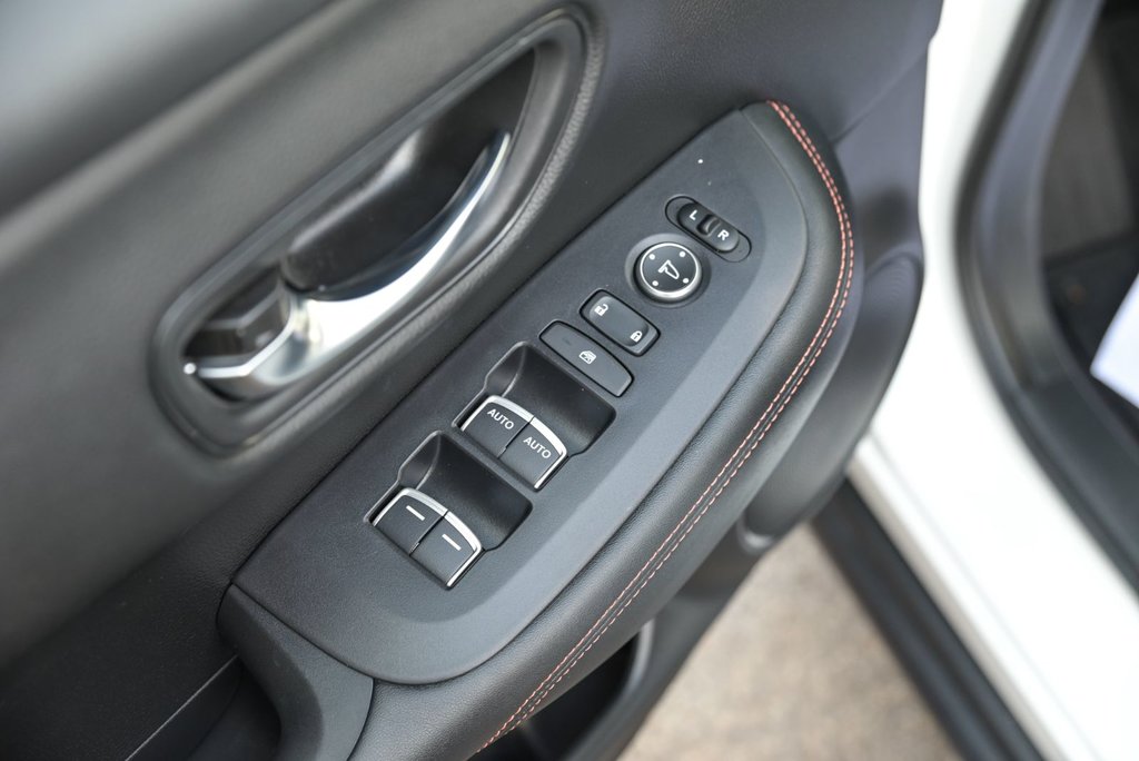 Honda HR-V Sport-B 2024 à Brossard, Québec - 7 - w1024h768px