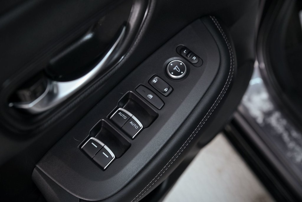 2024 Honda HR-V EX-L Navi in Brossard, Quebec - 7 - w1024h768px