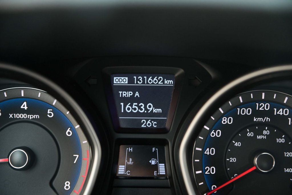 Hyundai Elantra GT GLS 2013 à Brossard, Québec - 13 - w1024h768px
