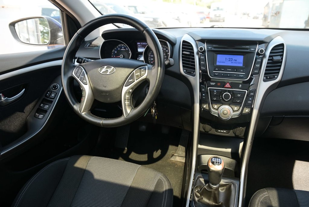 Hyundai Elantra GT GLS 2013 à Brossard, Québec - 21 - w1024h768px