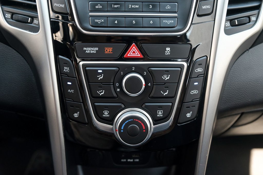 Hyundai Elantra GT GLS 2013 à Brossard, Québec - 17 - w1024h768px