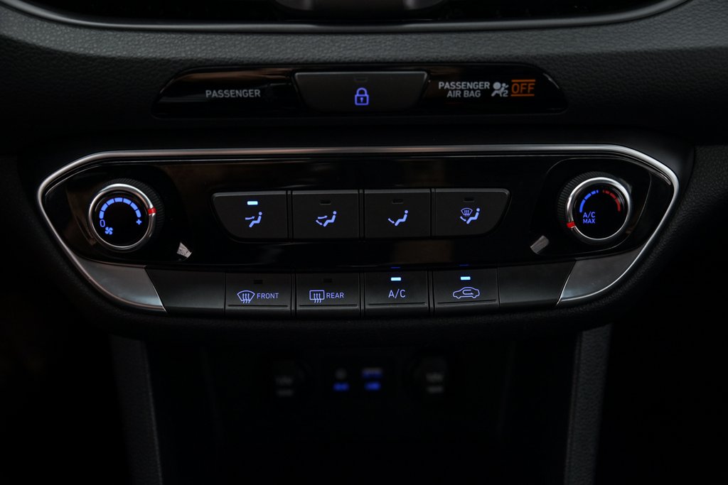 Hyundai Elantra GT Preferred 2019 à Brossard, Québec - 18 - w1024h768px