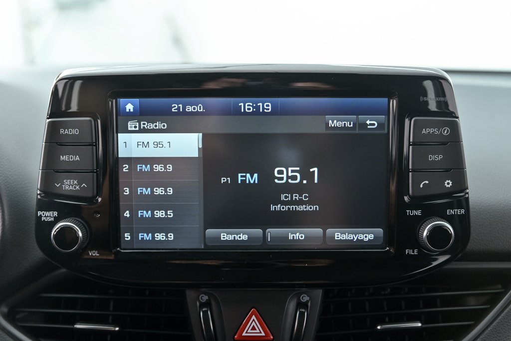 Hyundai Elantra GT Preferred 2019 à Brossard, Québec - 16 - w1024h768px
