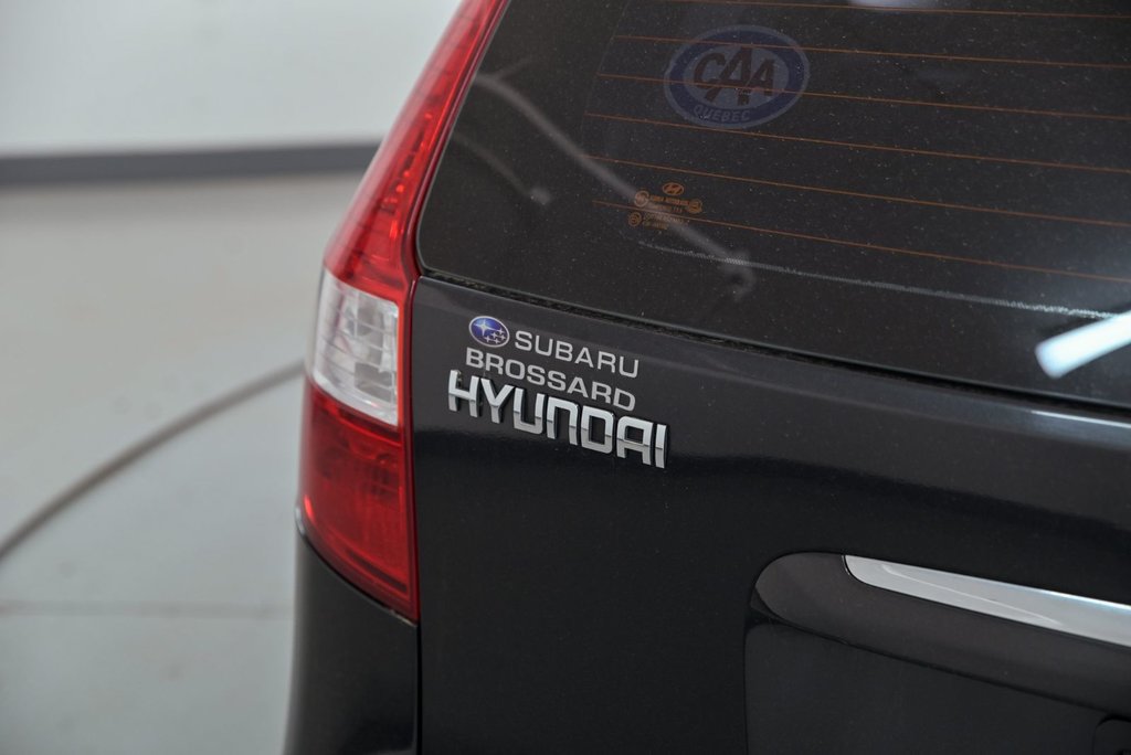 2009 Hyundai Elantra Touring in Brossard, Quebec - 7 - w1024h768px