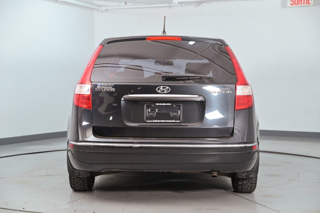 2009 Hyundai Elantra Touring in Brossard, Quebec - 2 - w1024h768px