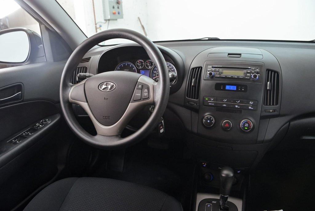 2009 Hyundai Elantra Touring in Brossard, Quebec - 21 - w1024h768px