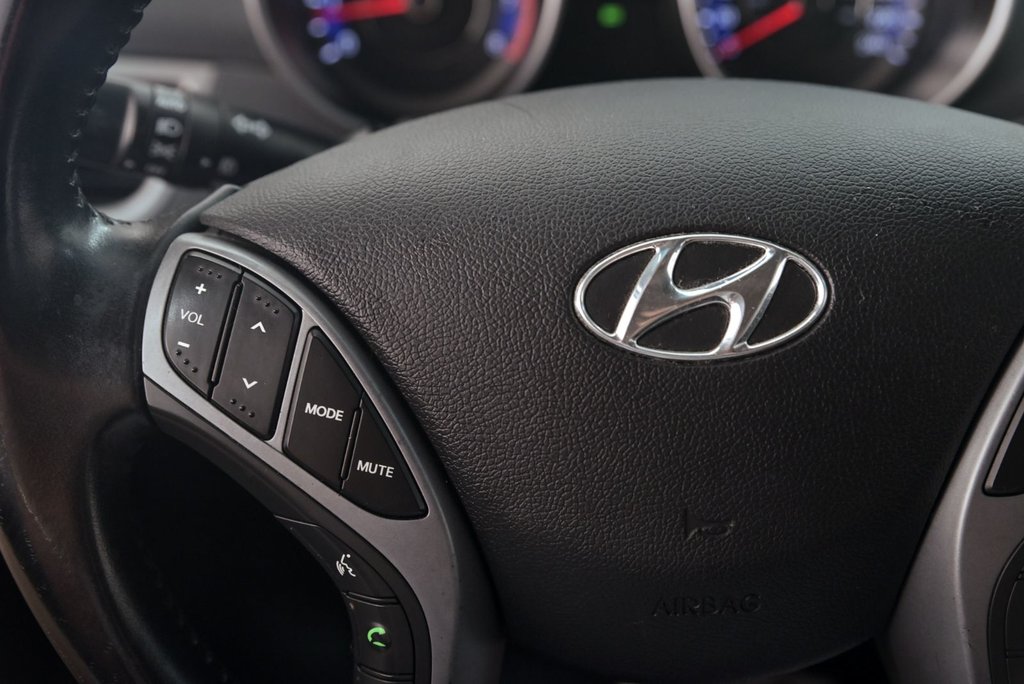 Hyundai Elantra GLS 2016 à Brossard, Québec - 15 - w1024h768px