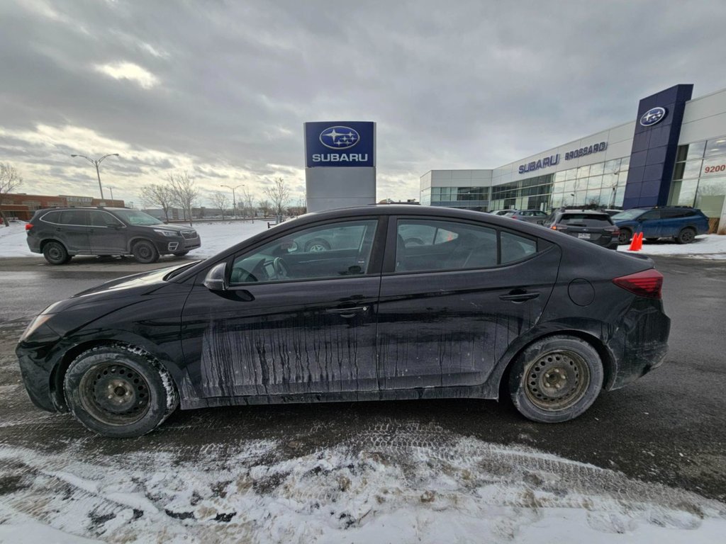 Hyundai Elantra Preferred w/Sun & Safety Package 2020 à Brossard, Québec - 2 - w1024h768px