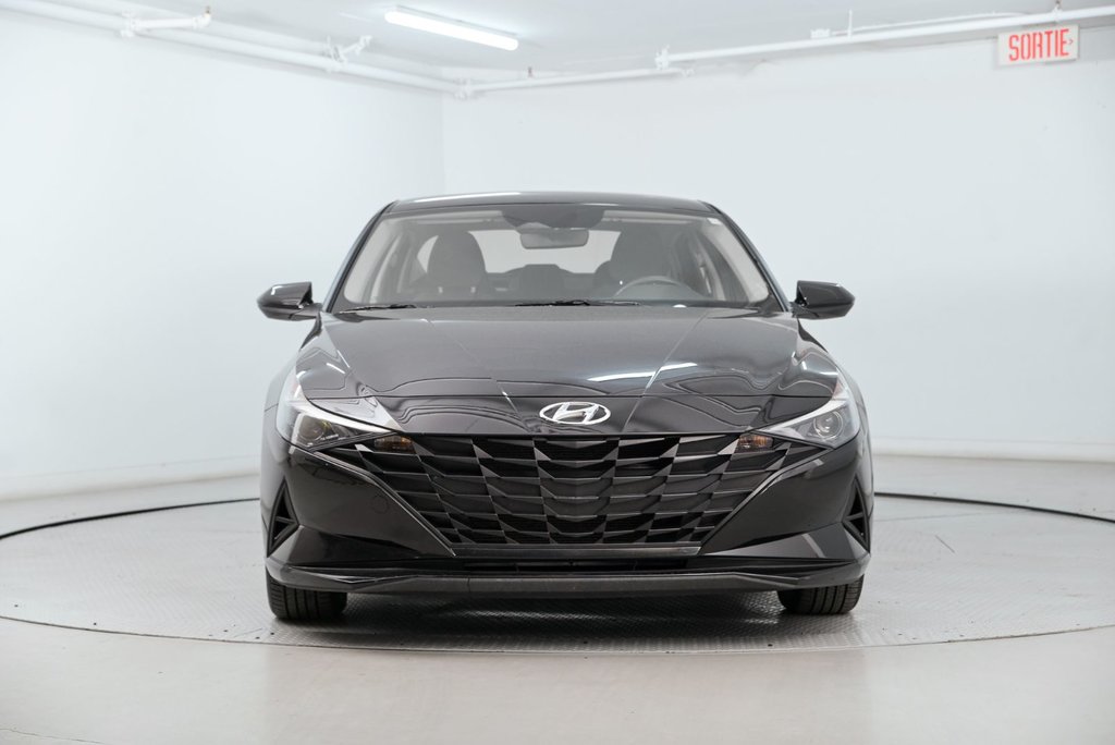 Elantra Preferred 2022 à Brossard, Québec - 6 - w1024h768px