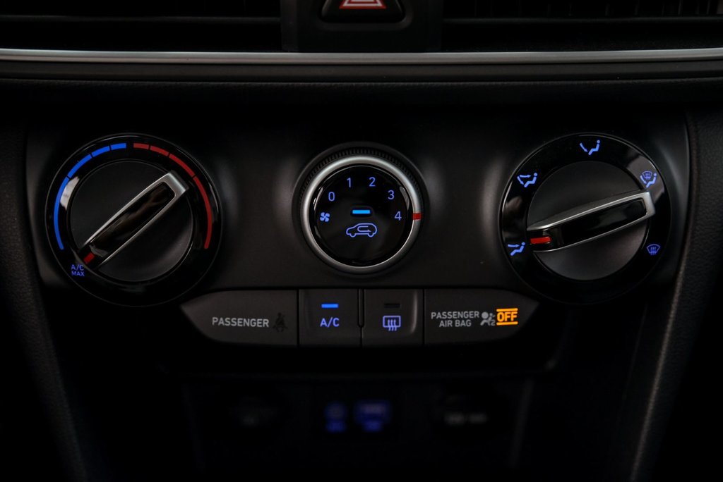 2020 Hyundai Kona Trend in Brossard, Quebec - 19 - w1024h768px