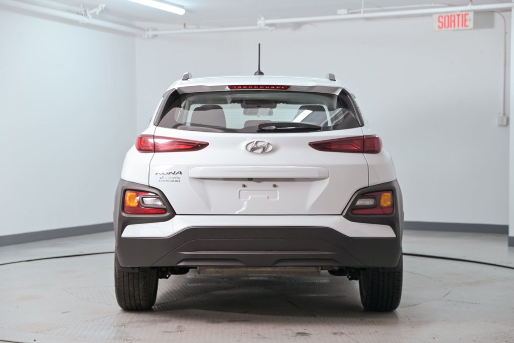 2021 Hyundai Kona Preferred in Brossard, Quebec - 2 - w1024h768px