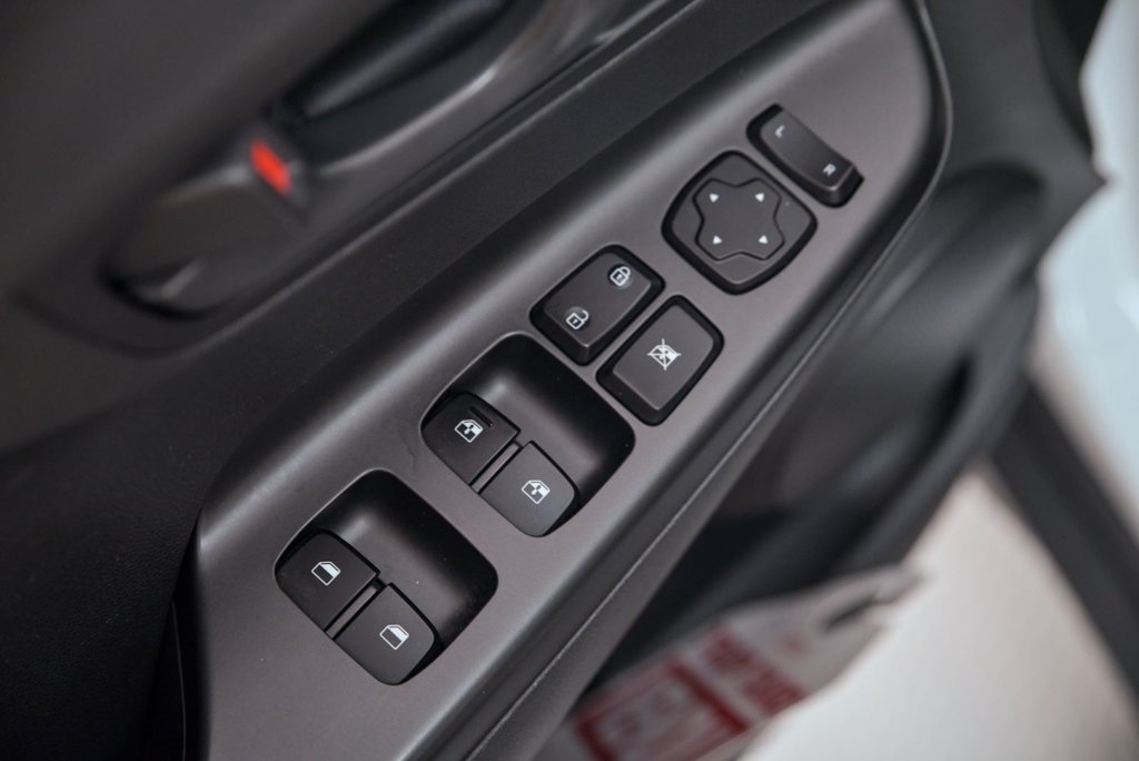 2021 Hyundai Kona Preferred in Brossard, Quebec - 8 - w1024h768px