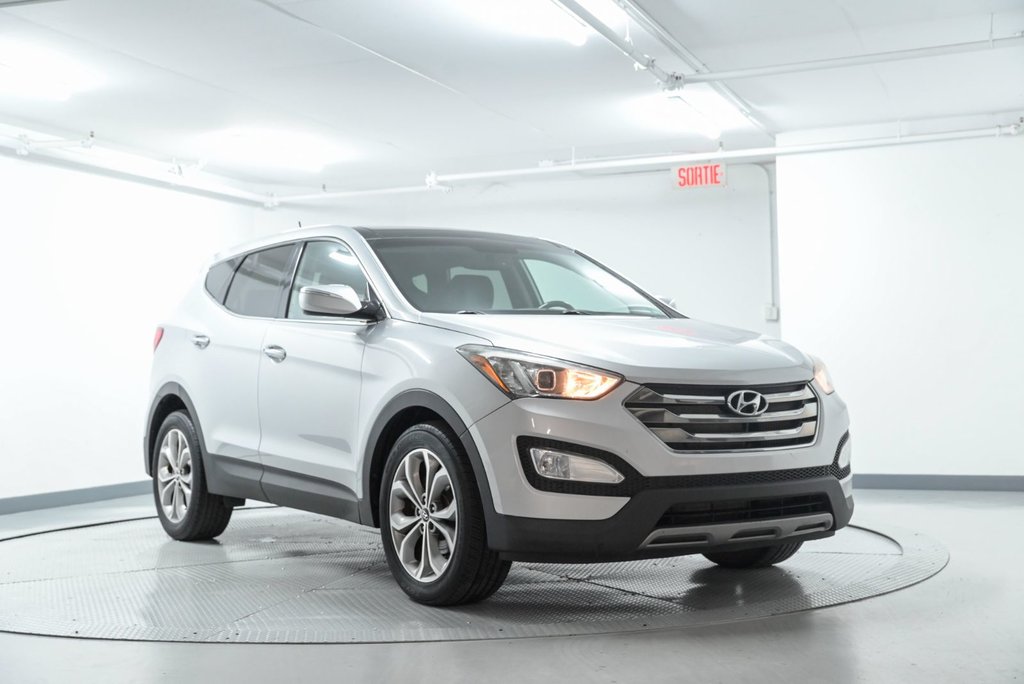 2013 Hyundai Santa Fe Limited in Brossard, Quebec - 1 - w1024h768px