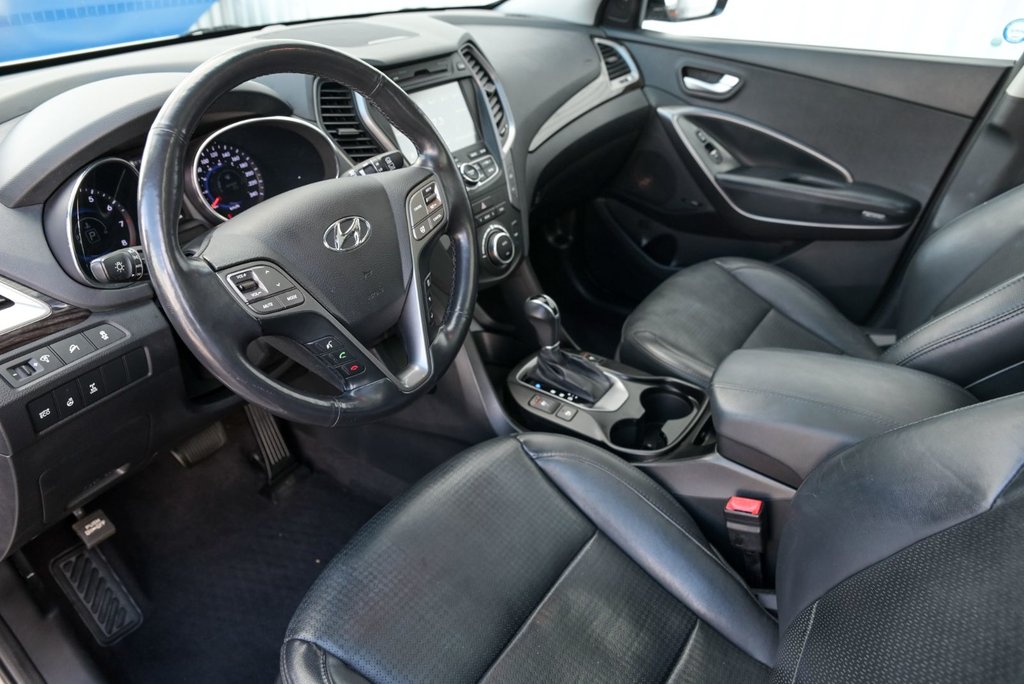 2013 Hyundai Santa Fe Limited in Brossard, Quebec - 11 - w1024h768px