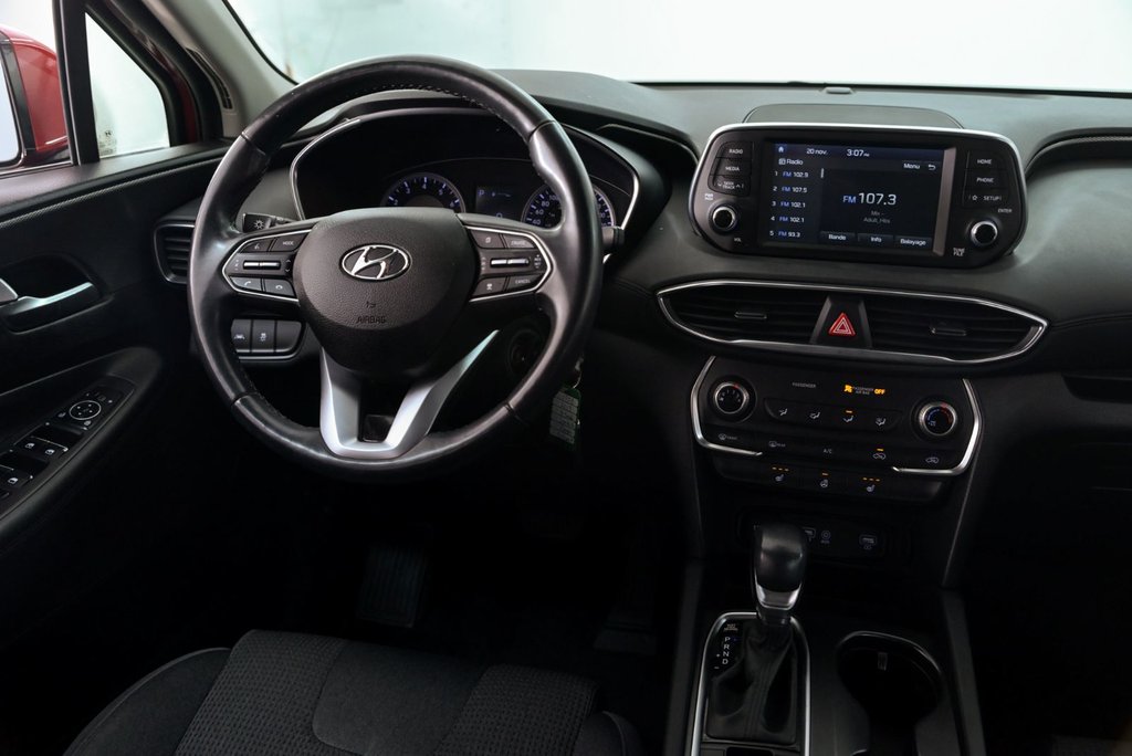 2019 Hyundai Santa Fe Essential in Brossard, Quebec - 21 - w1024h768px
