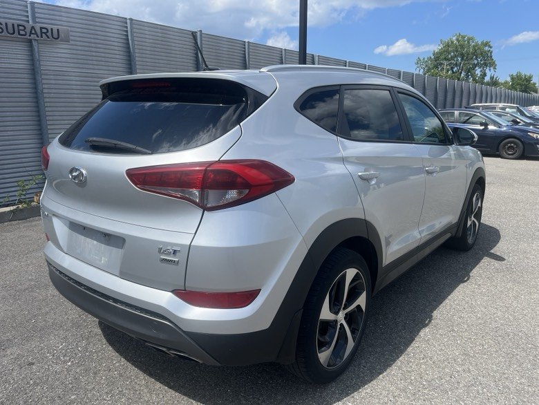 2016 Hyundai Tucson in Brossard, Quebec - 7 - w1024h768px