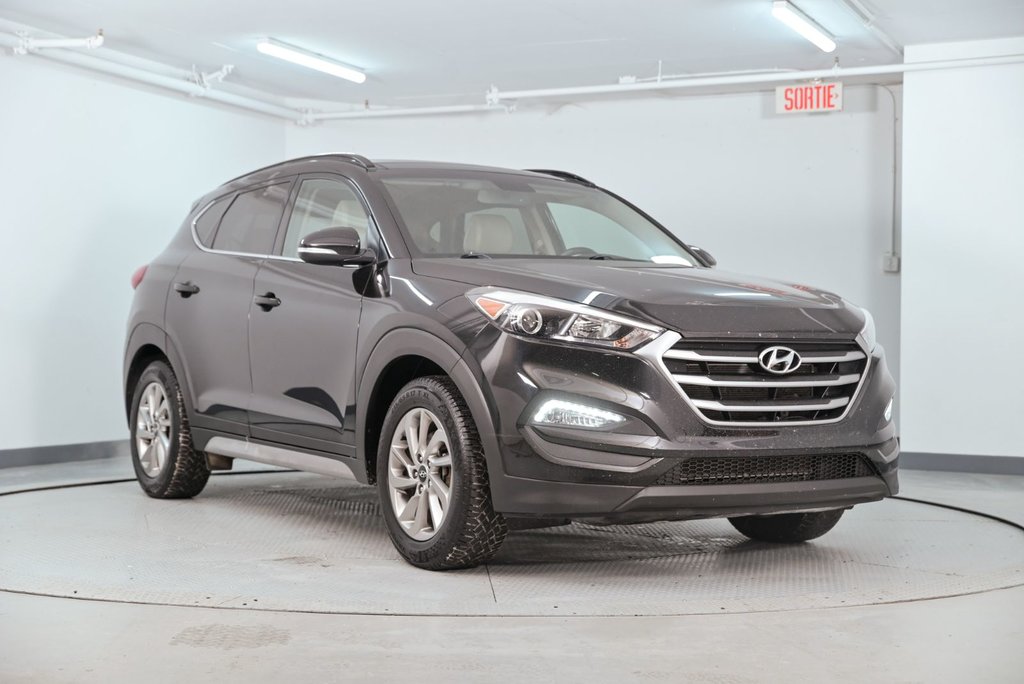 Hyundai Tucson Luxury 2017 à Brossard, Québec - 1 - w1024h768px