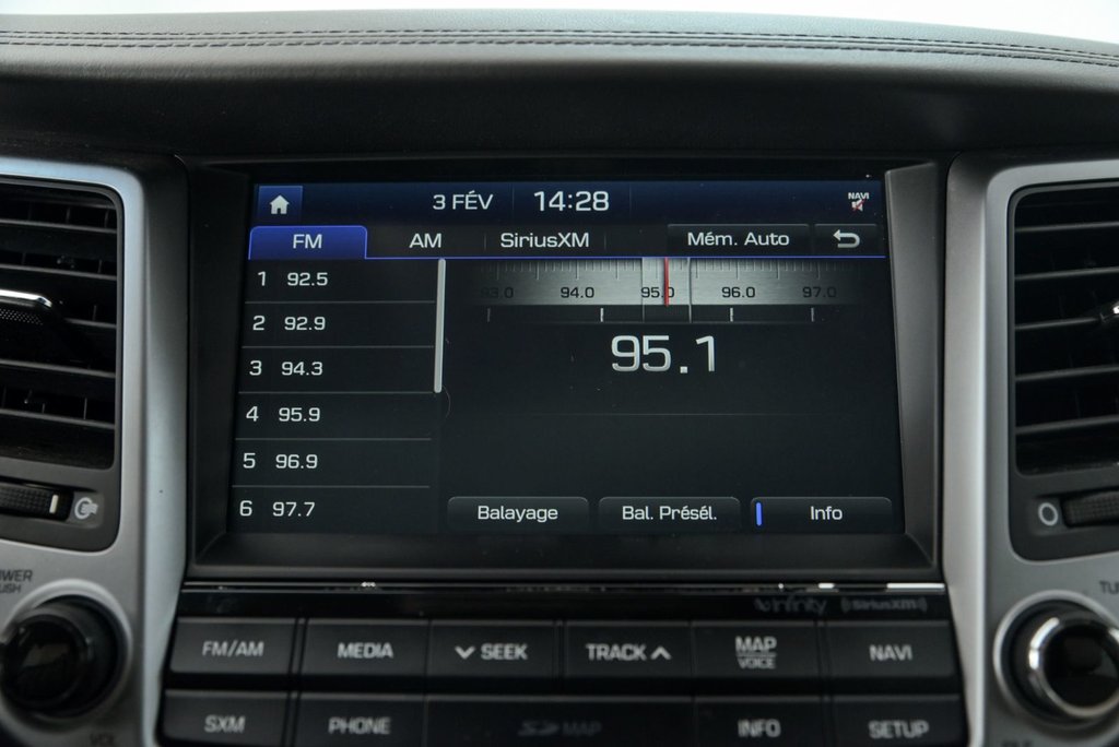 Hyundai Tucson Luxury 2017 à Brossard, Québec - 17 - w1024h768px