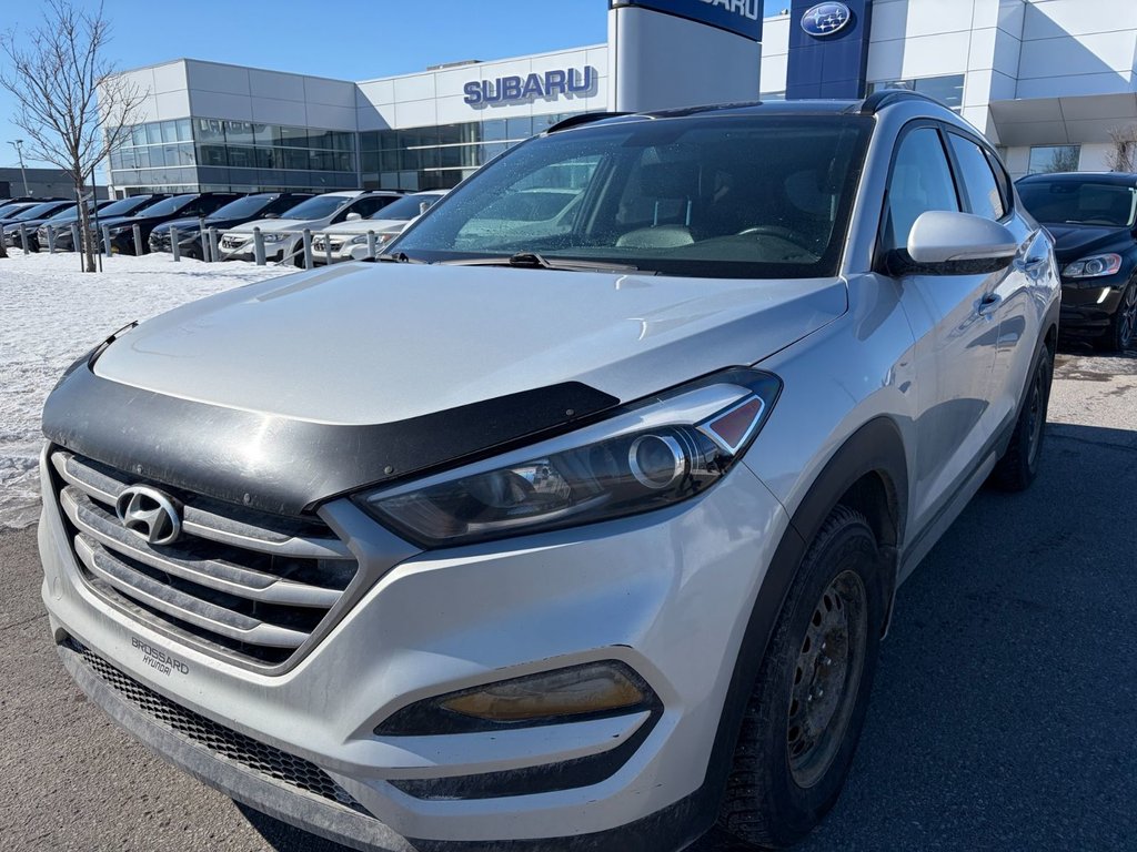 2017 Hyundai Tucson Luxury in Brossard, Quebec - 1 - w1024h768px