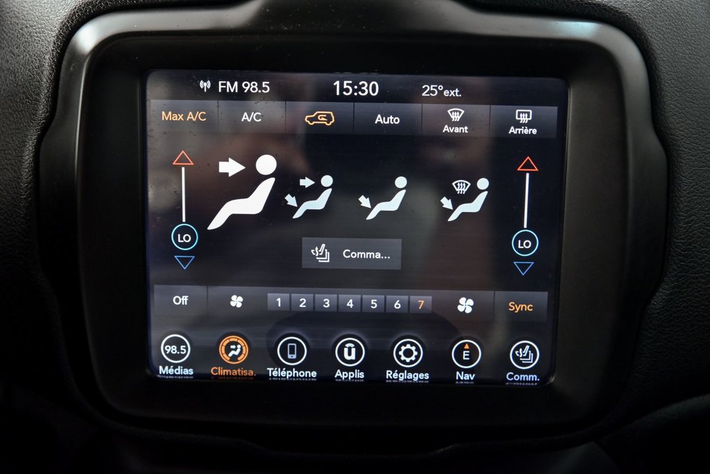 2018 Jeep Renegade Limited in Brossard, Quebec - 19 - w1024h768px