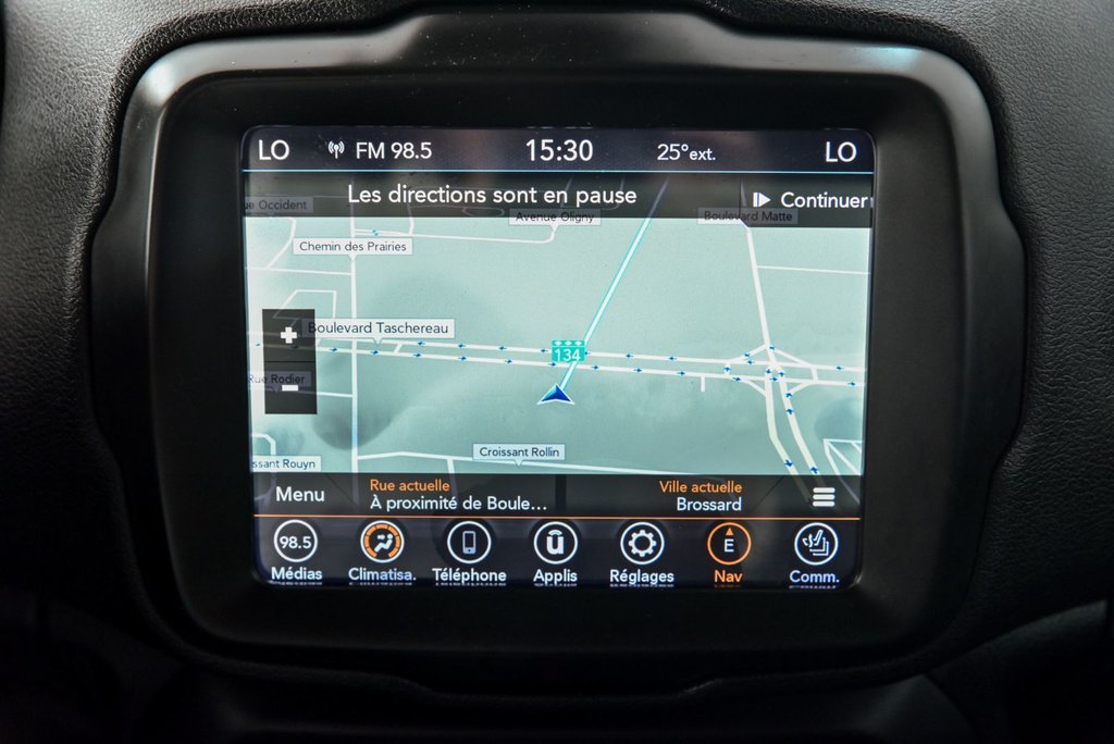 2018 Jeep Renegade Limited in Brossard, Quebec - 20 - w1024h768px