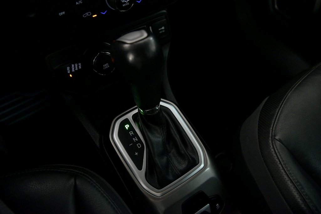2018 Jeep Renegade Limited in Brossard, Quebec - 23 - w1024h768px