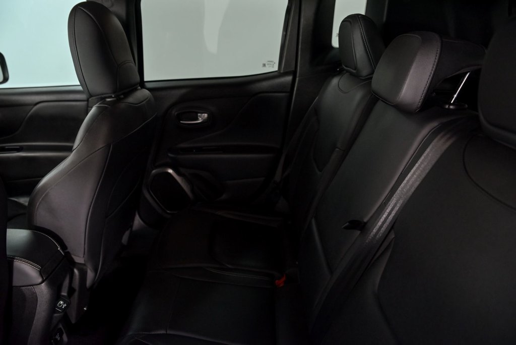 2018 Jeep Renegade Limited in Brossard, Quebec - 24 - w1024h768px