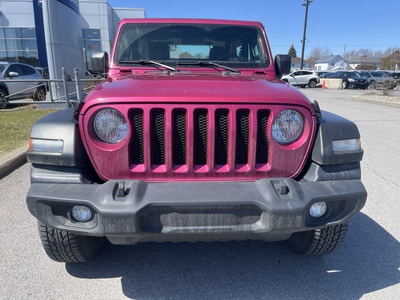 Jeep Wrangler Sport 2022 à Brossard, Québec - 2 - w1024h768px