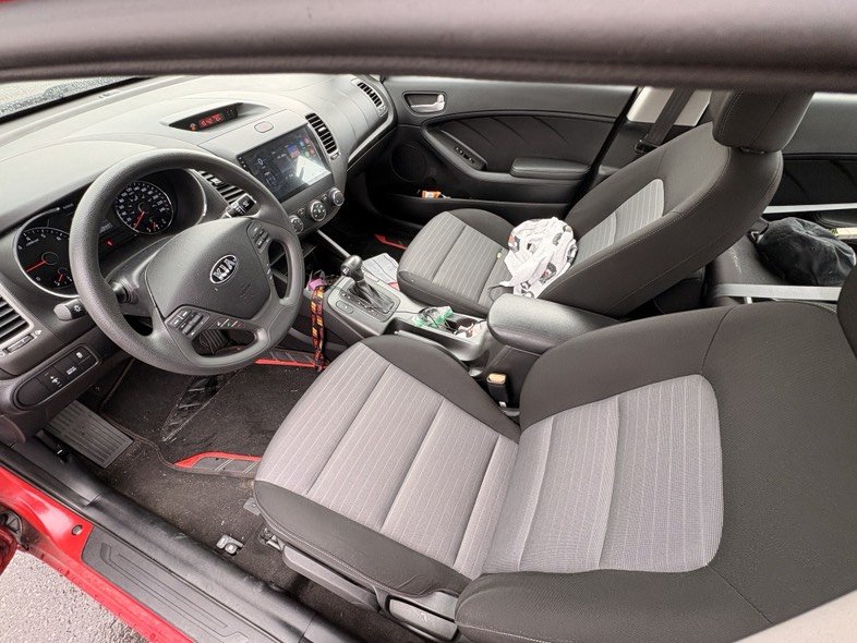 Kia Forte  2015 à Brossard, Québec - 8 - w1024h768px