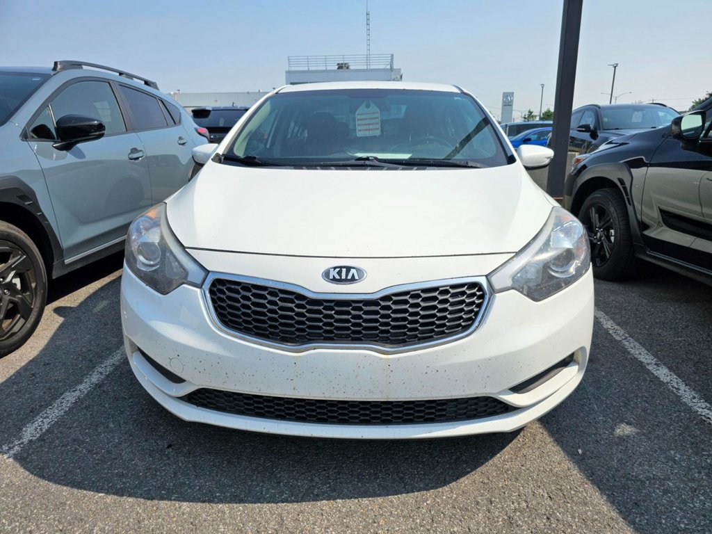 Kia Forte  2016 à Brossard, Québec - 4 - w1024h768px