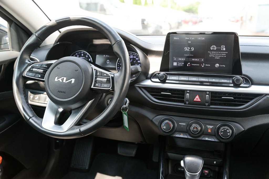 2023 Kia Forte LX,CAMERA DE RECUL, CARPLAY in Brossard, Quebec - 21 - w1024h768px