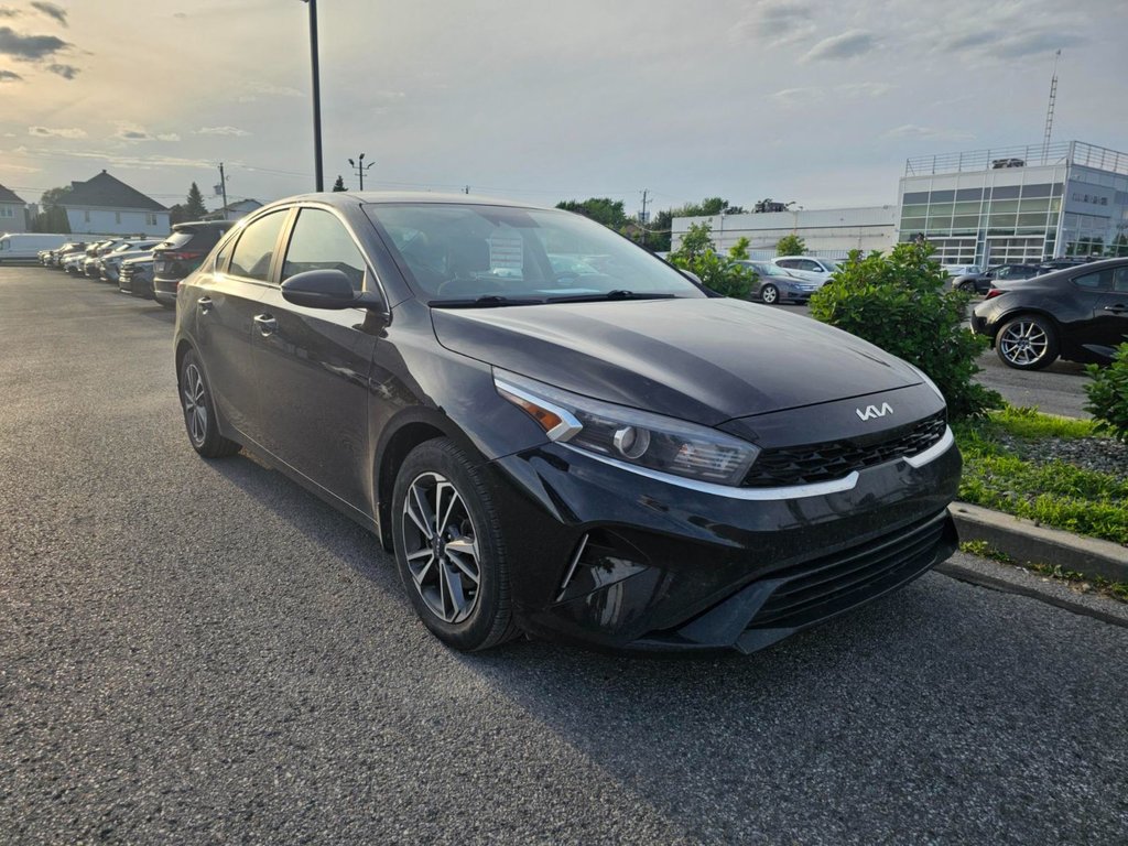 Kia Forte LX,CAMERA DE RECUL, CARPLAY 2023 à Brossard, Québec - 5 - w1024h768px