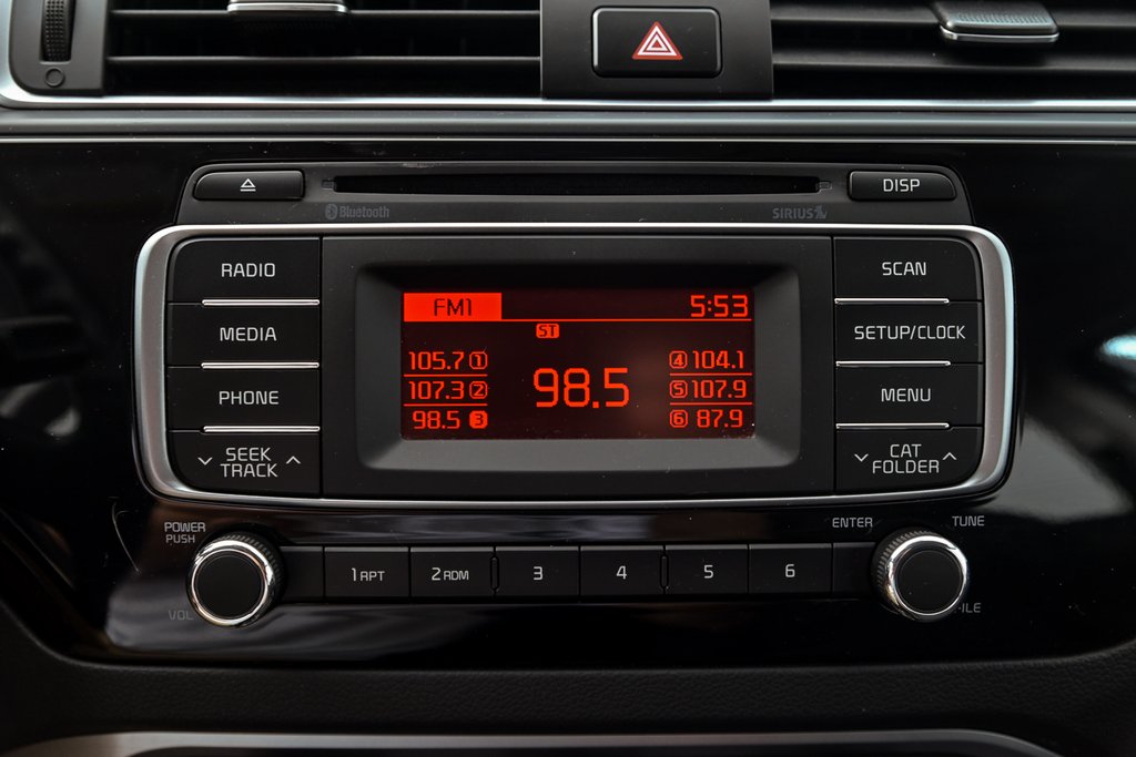 Kia Rio  2016 à Brossard, Québec - 17 - w1024h768px