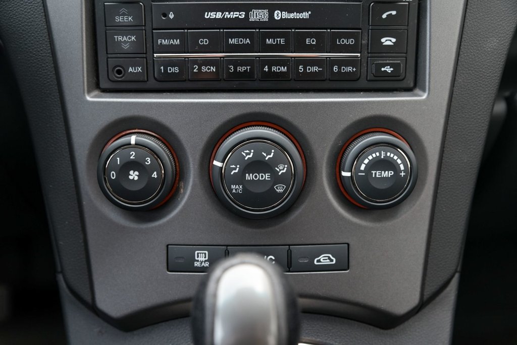 2012 Kia Rondo in Brossard, Quebec - 16 - w1024h768px