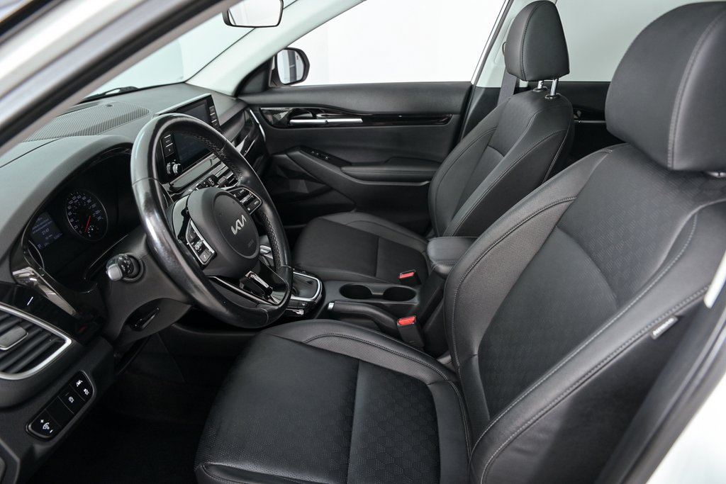 Kia Seltos EX 2022 à Brossard, Québec - 9 - w1024h768px