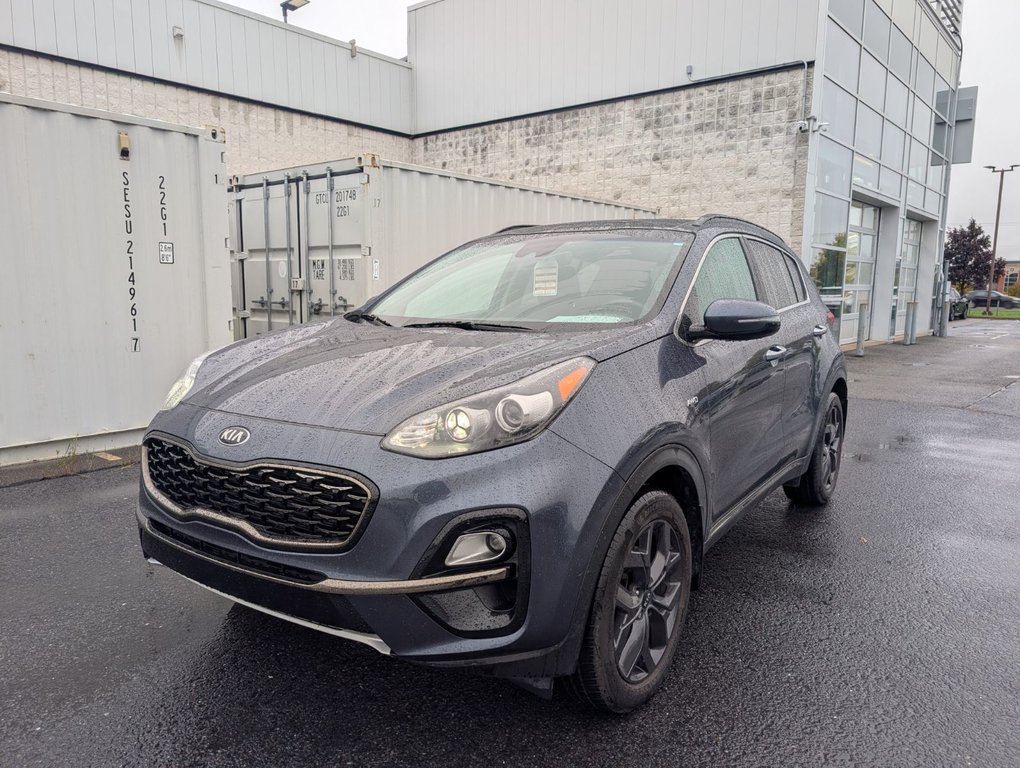 Kia Sportage  2022 à Brossard, Québec - 1 - w1024h768px